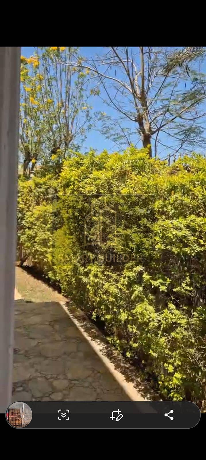 For sale: a private villa in Yasmeen 3 Villas, area 610 square meters, built on ground floor and first floor. The apartment area is 280 square meters, fully finished, in a prime location. The villa is corner property, original owner, unique location. – pohled 3