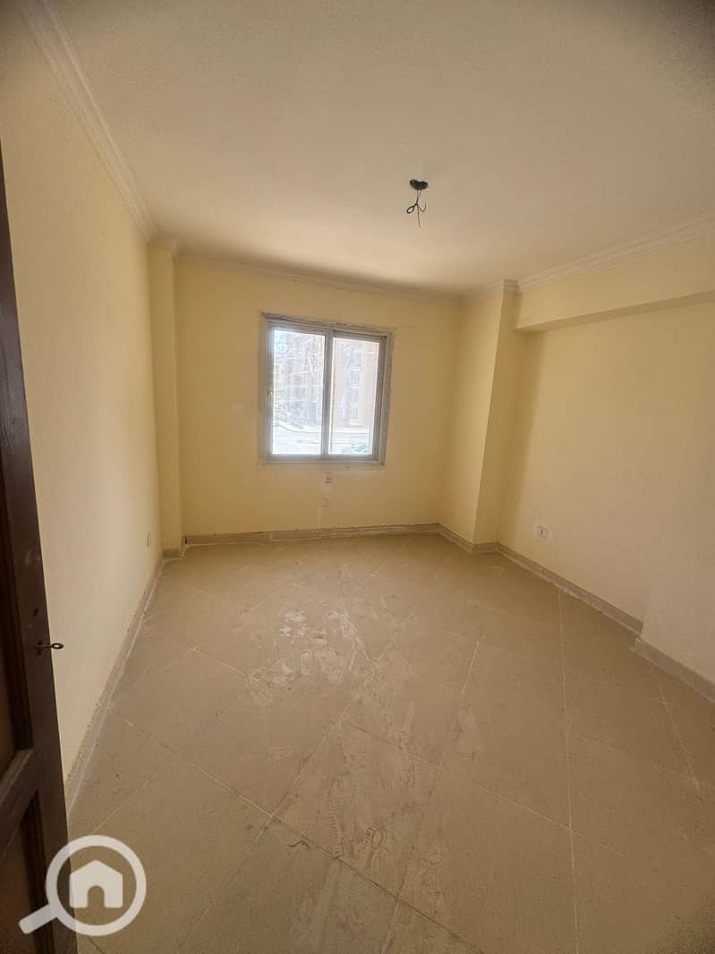 For sale: an apartment in the Dar Misr Compound, Al-Andalus, New Cairo, directly on the Southern 90th Street and in front of the Hyde Park Compound, just minutes from the American University. Area: 130 m, repeating floor. - Widok 5