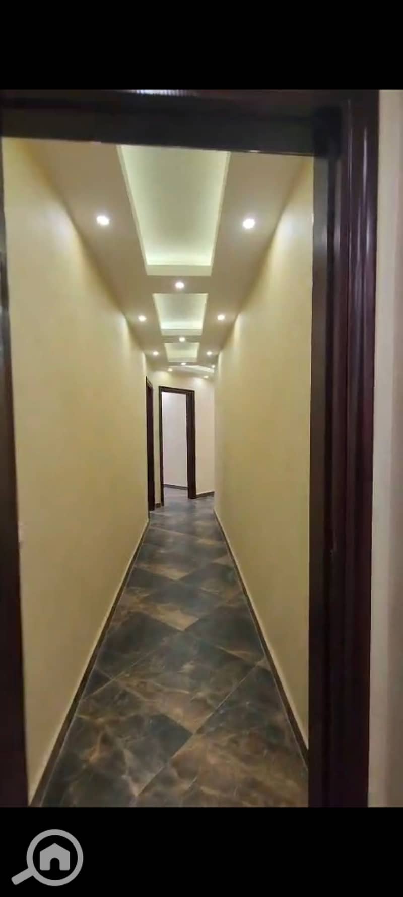 Apartment for sale, first occupancy, ultra super lux, facade 155 m, three rooms, two bathrooms, Maadi Gardens compound on the Ring Road in Maadi next to Baron City Compound and Al-Said Club in Katameya. – pohled 2