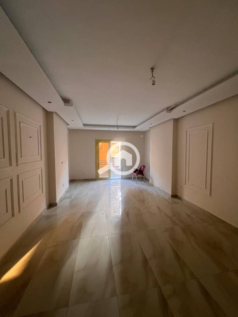 Own your dream home in Al Hadaba Al Wosta (Ard El Mabahes). A 170 sqm apartment with luxury finishing, modern design, and ready for immediate move-in. - Ansicht 4