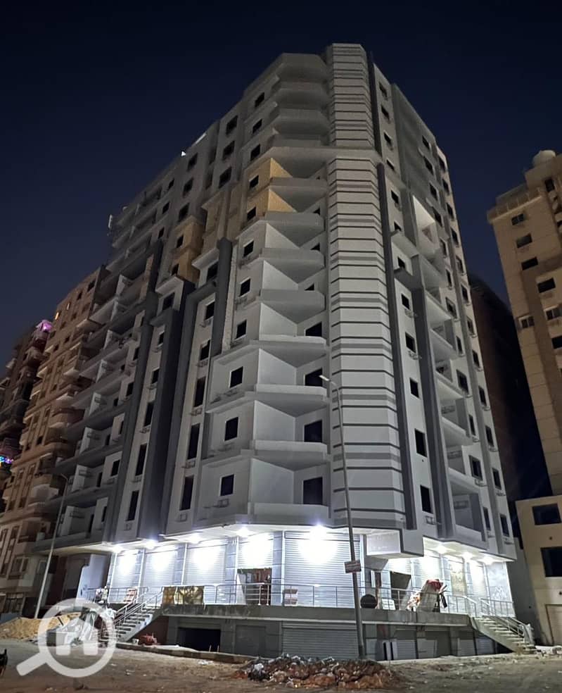 Own your dream home in Al Hadaba Al Wosta (Ard El Mabahes). A 170 sqm apartment with luxury finishing, modern design, and ready for immediate move-in. - Ansicht 2