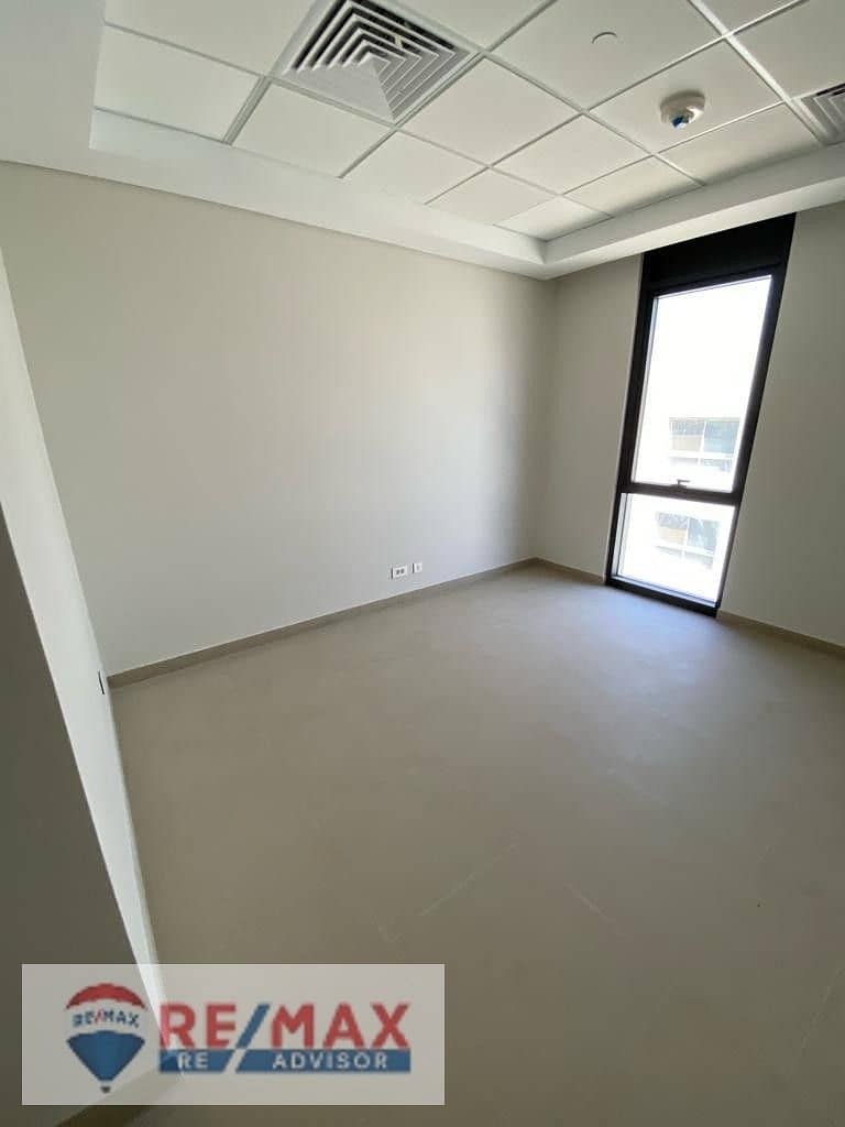 Clinic for Rent in Medical District (SODIC Medical Center) - 55m Inside Westown SODIC - Widok 3