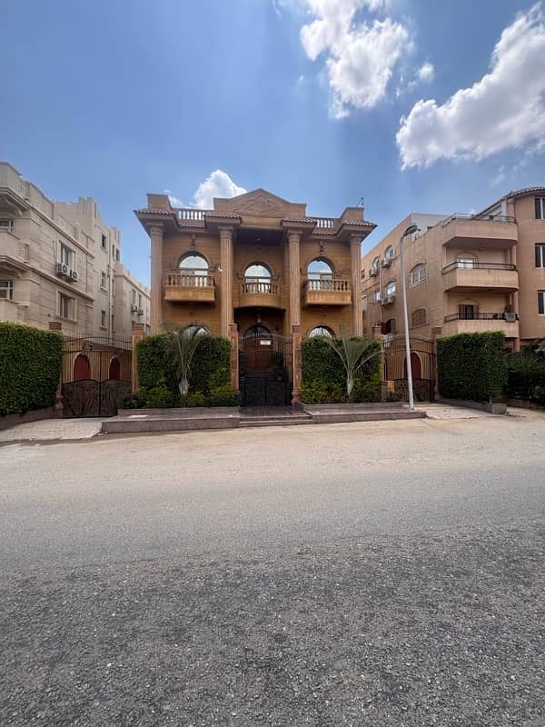 Grand Luxury Villa in New Cairo Prime Location Grand Luxury Villa in New Cairo Prime Location