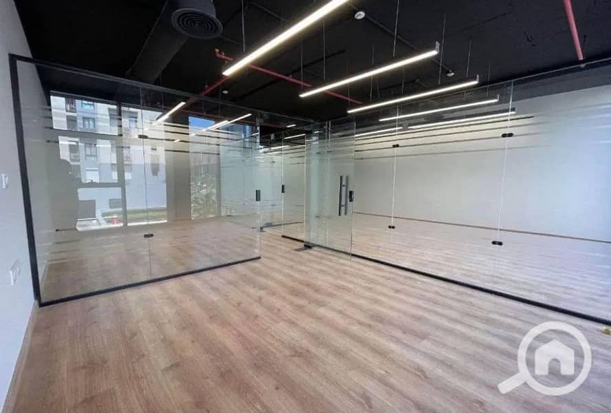Ready office for inspection in Zabouligeon inside Beverly - Bilde 4