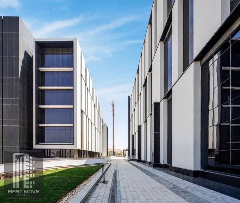 For investment: Office with immediate occupancy in Hyde Park, in one of the most distinguished locations in the heart of New Cairo - Mehr