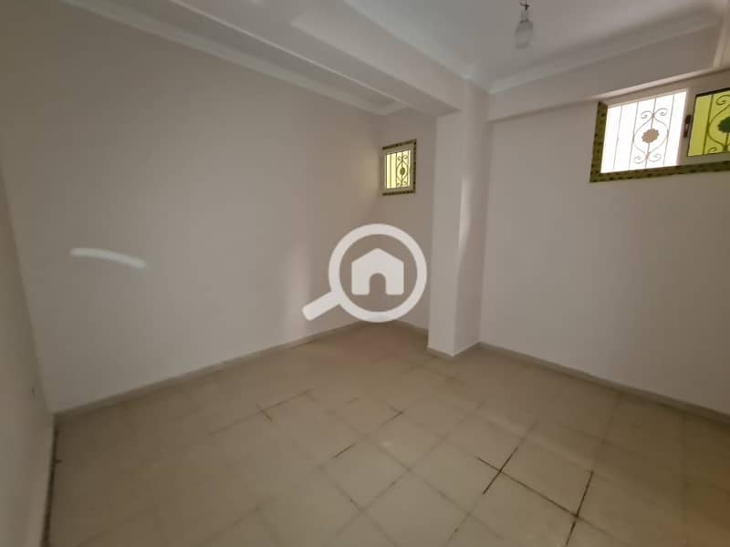 Apartment for administrative rent in Al-Banafseg Villas, 170 sqm, First Settlement, New Cairo. - Widok 2