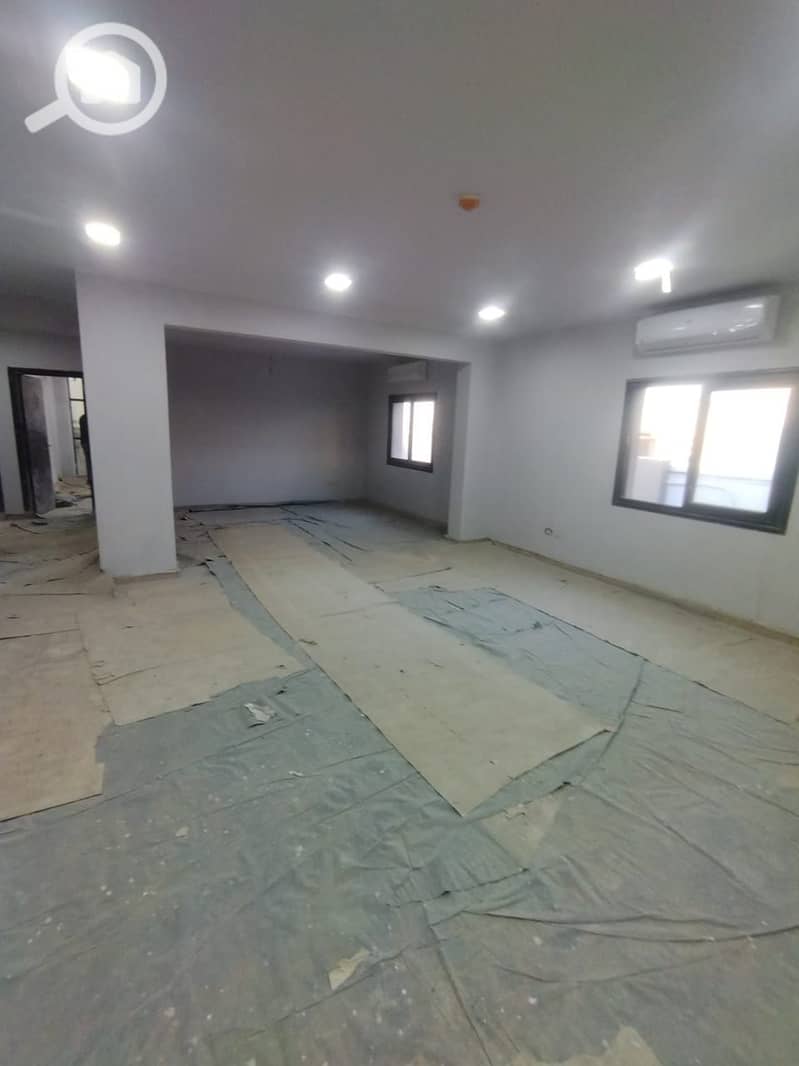150 sqm administrative office for rent on North 90th Street, New Cairo (First Settlement); finished and equipped with air conditioning. - Vista 3