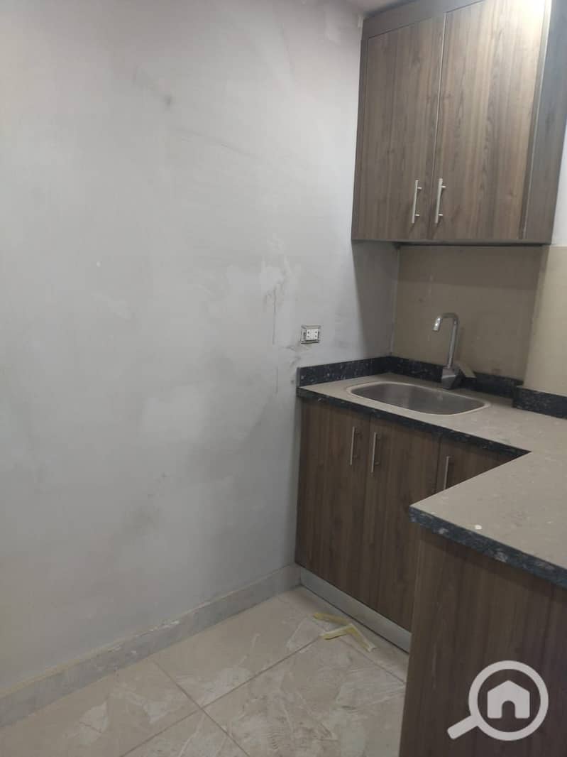 150 sqm administrative office for rent on North 90th Street, New Cairo (First Settlement); finished and equipped with air conditioning. - Vista 5