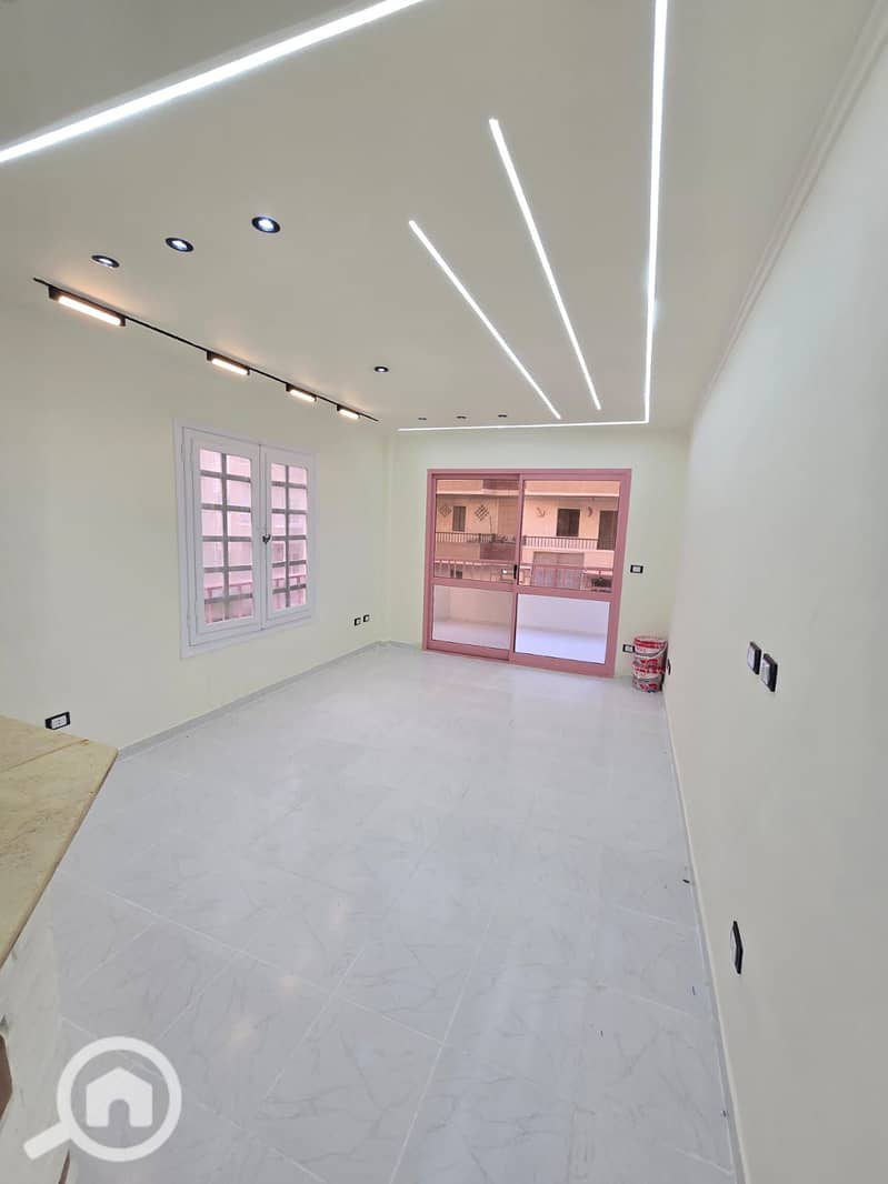Apartment for sale in Al-Ajmi, Al-Nakheel Beach, in the heart of services and markets. A distinguished residential and vacation location # Fully registered with all facilities. - Widok 2