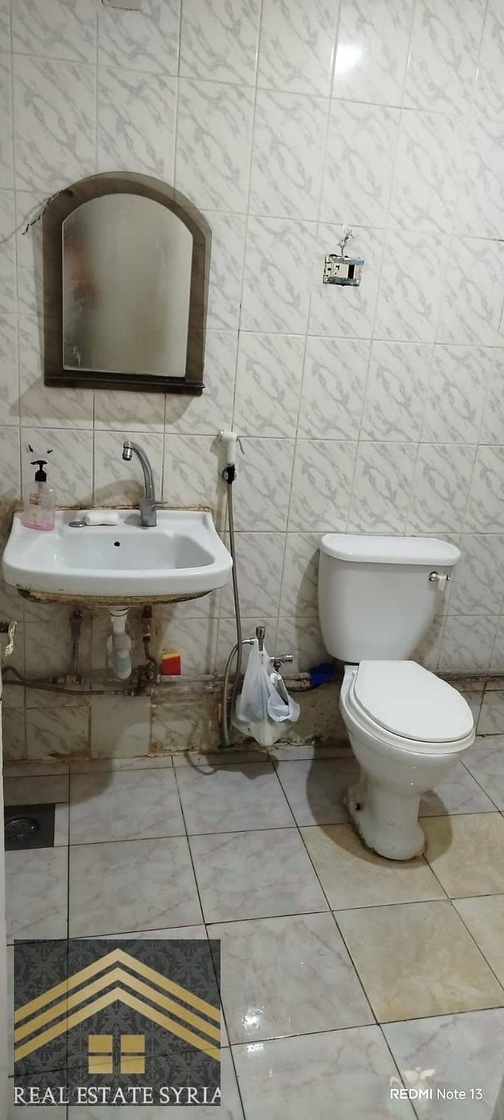 3 1000506341. jpg