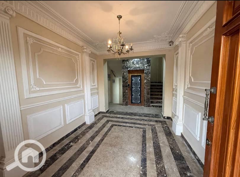 Apartment 220 square meters for sale in Al-Banfsaj Villas in the New Cairo area, close to Al-Rehab, with an elevator. - Widok 3