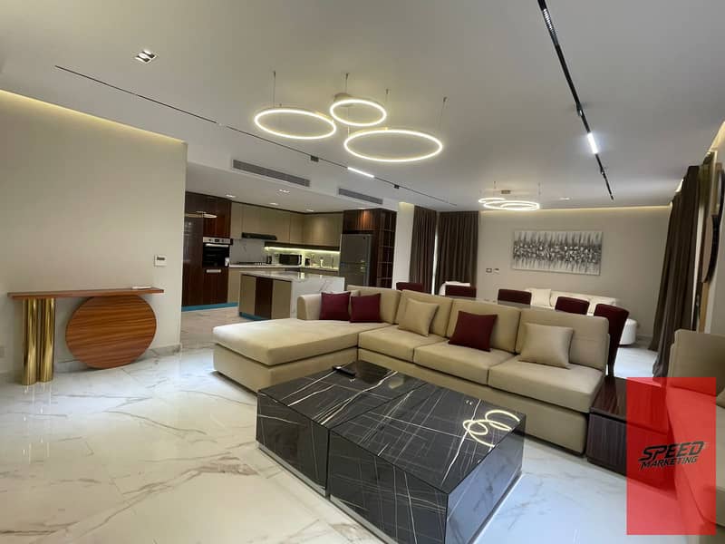 Hotel apartment for rent in the best residential compound, Taj City, in the best location, close to all services and 3 minutes away from 90th Street, - Widok 3