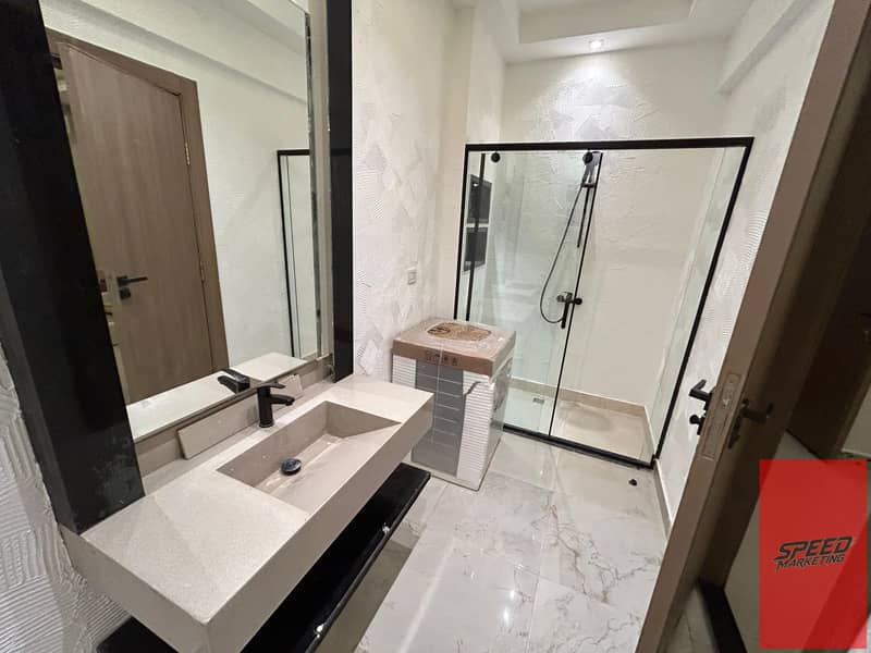 Four brand new, fully furnished apartments for rent: two penthouses (four bedrooms, two master bedrooms) and two apartments. – pohled 6