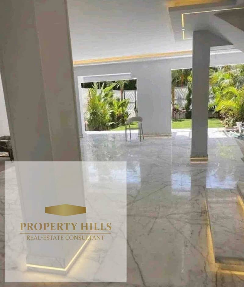 A fully finished villa in the heart of the Fifth Settlement, Patio Town is a compound of villas only with a landscape view next to the American University, La Vista. - Bild 3