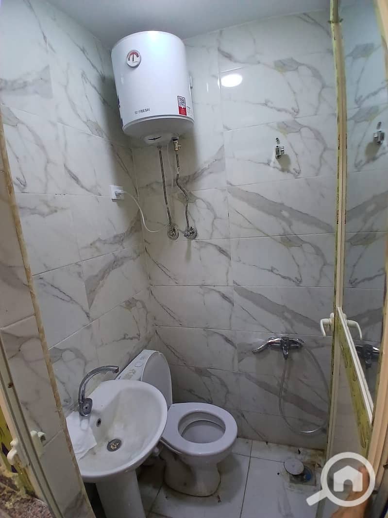 7 1000447599. jpg