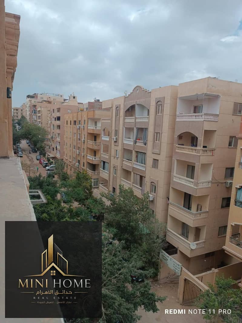 145m² apartment, middle-facing unit, located next to the club and the mall; semi-finished (plastered walls and door/window frames installed). - Ansicht 5