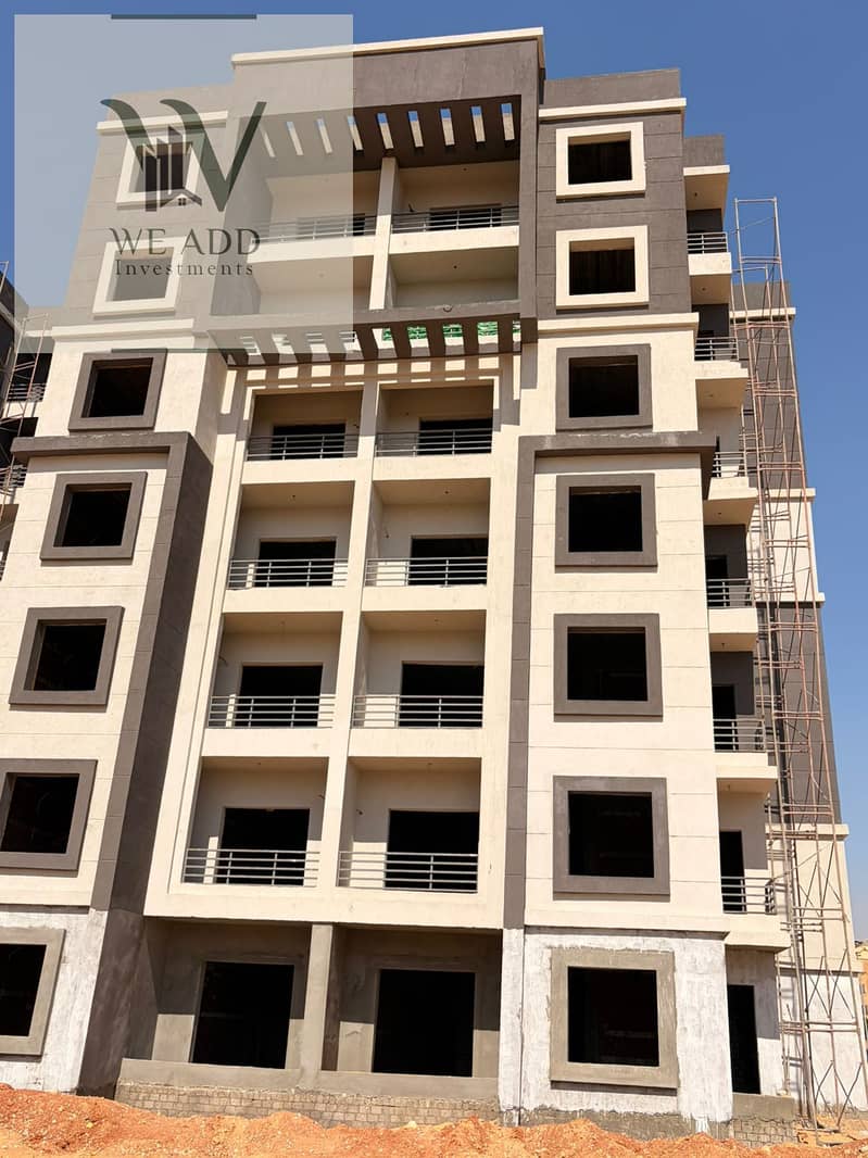 Fully finished apartment in front of Madinaty | Delivery in 9 months | Down payment of only 770,000 - Widok 3