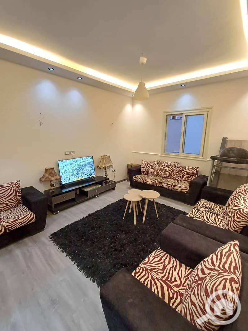 South Academy C Area, 5th Settlement, Next to Hassan El-Shurbatly Mosque, Behind Air Force Specialized Hospital Building, New Cairo City, Tagamoa. - Visning 2