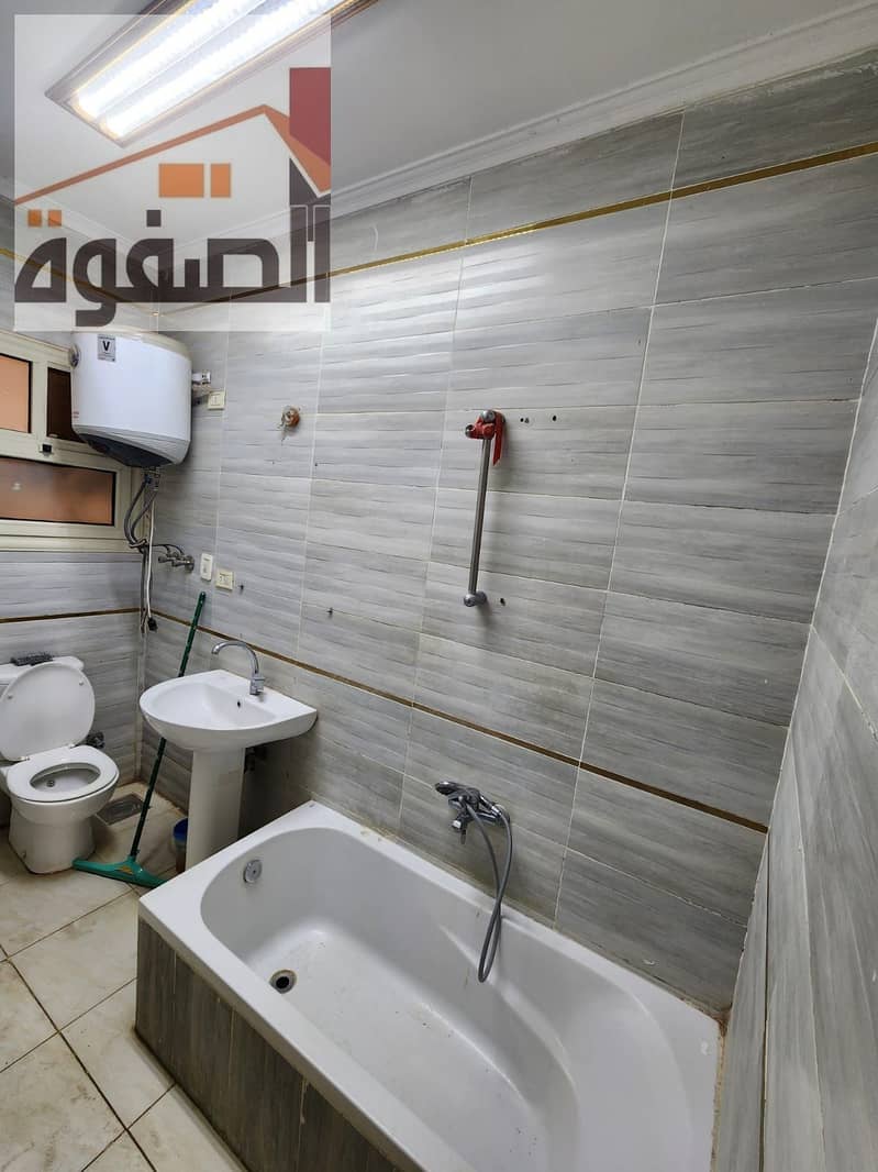 6 77434. jpg