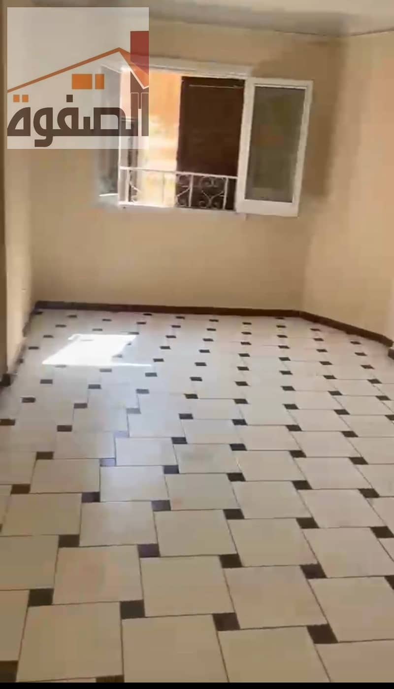 4 78362. jpg