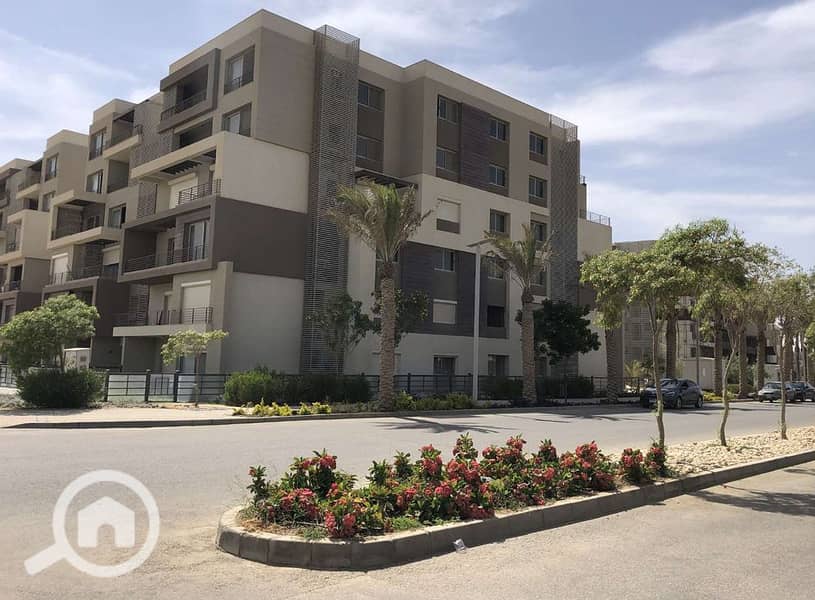 Apartment 150 sqm for Sale in Palm Hills New Cairo | Core & Shell | Prime Location – další
