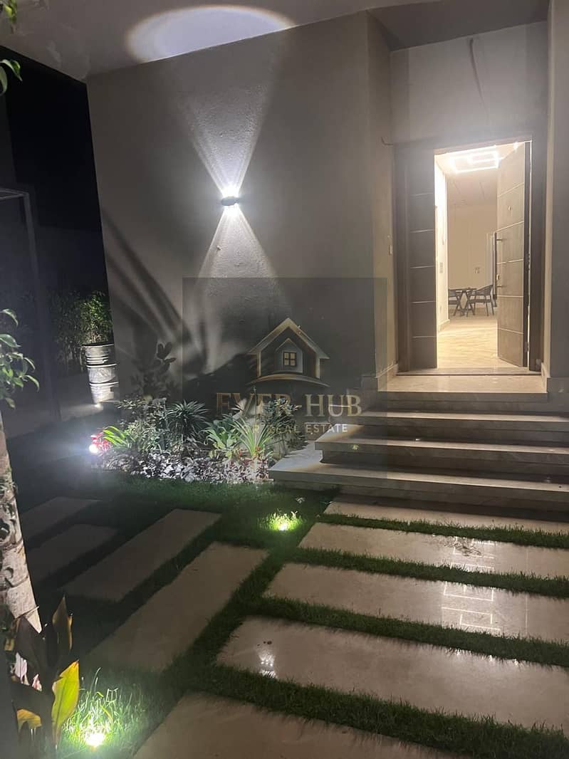 Corner Townhouse for Rent in Etapa Sheikh Zayed Experience upscale living in one of Sheikh Zayed – další