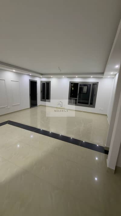 3 Bedroom Flat for Sale in Zahraa Al Maadi, Cairo - WhatsApp Image 2026-05-21 at 8.16. 55 AM. jpeg 3 Bedroom Flat for Sale in Zahraa Al Maadi, Cairo - WhatsApp Image 2026-05-21 at 8.16. 55 AM. jpeg
