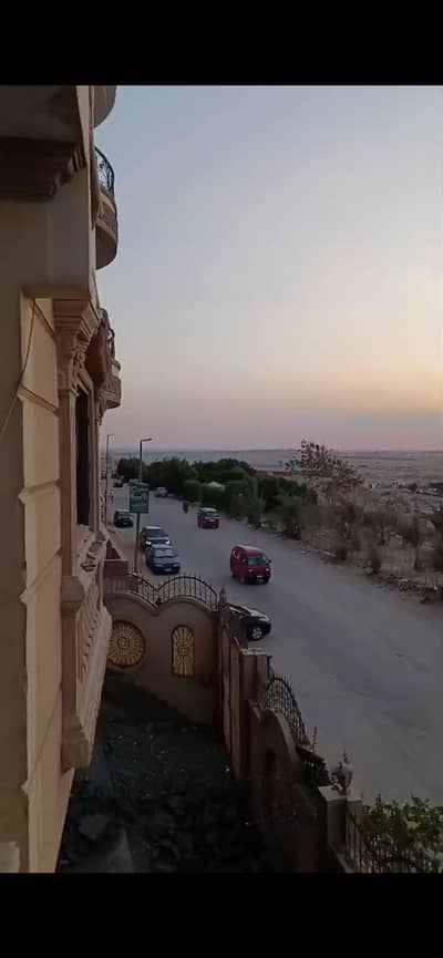 عيادة للبيع في حدائق الاهرام، الجيزة - عيادة للبيع بموقع مميز بحدائق الأهرام عيادة للبيع في حدائق الاهرام، الجيزة - عيادة للبيع بموقع مميز بحدائق الأهرام