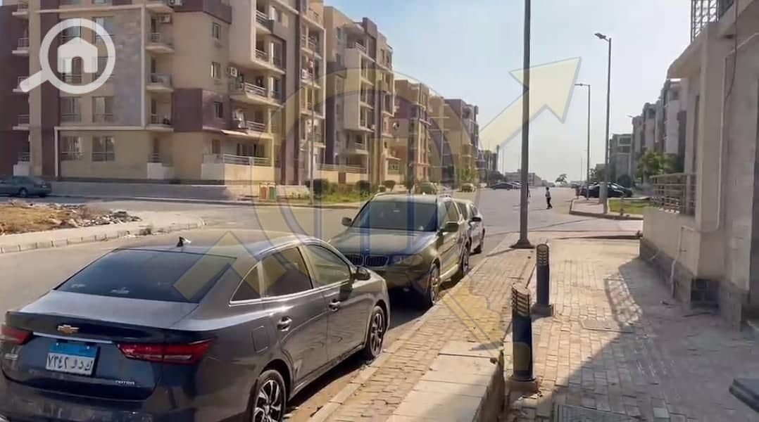 130 SQM Apartment for Sale in Dar Misr Al Andalous – Phase 2 | Ground Floor | Fully Renovated - Ansicht 2