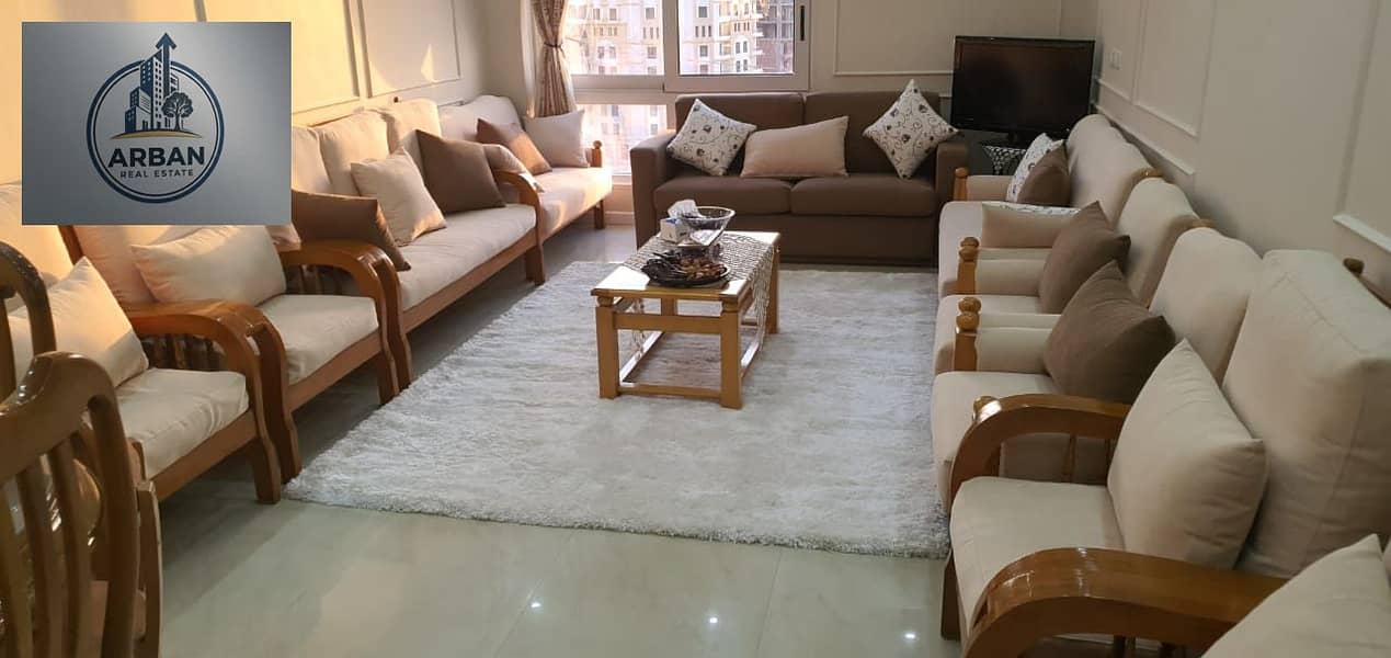 For rent a furnished hotel apartment in Crystal Plaza, Zahra El Maadi, on the ring road and next to Modern Academy, a prime location. - Altro