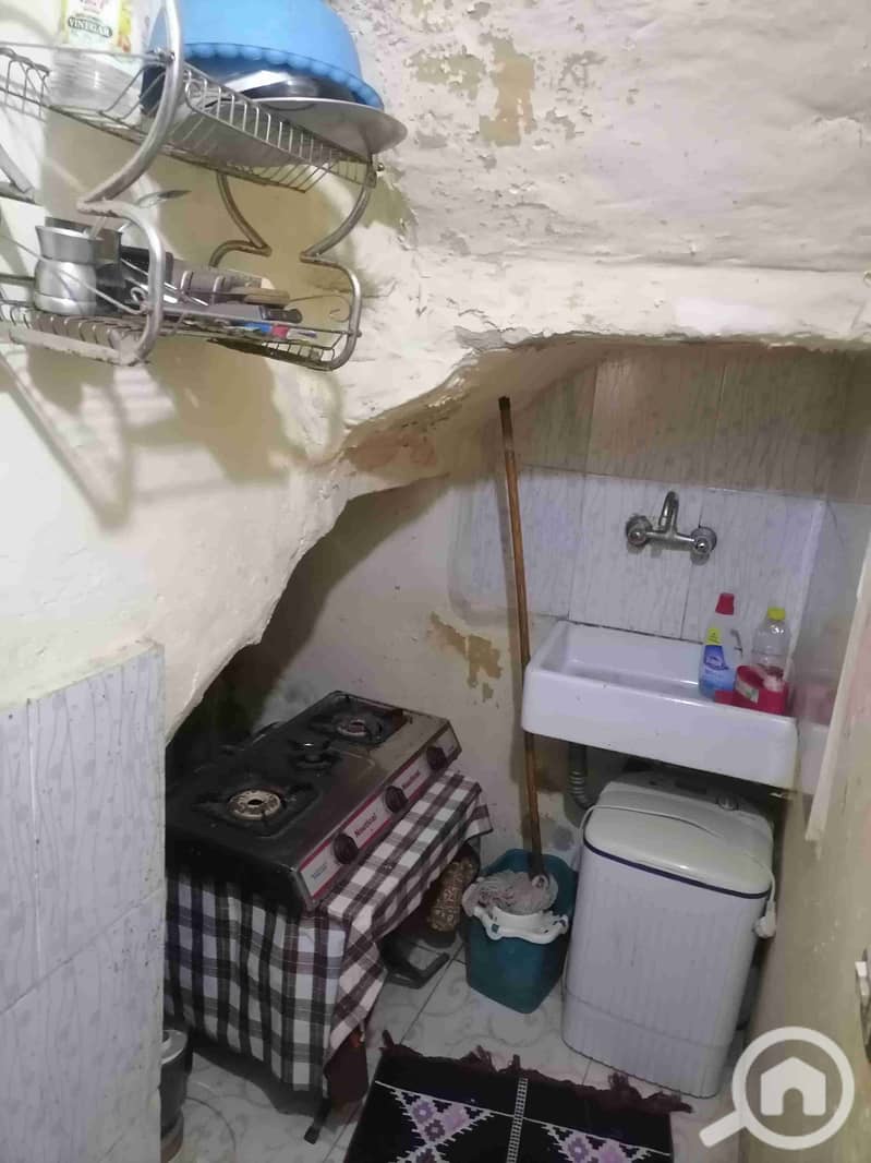 Furnished studio in Maadi near the Maadi Metro and Midan Al-Ittihad, ground floor, bedroom, bathroom, small kitchen - Ansicht 3