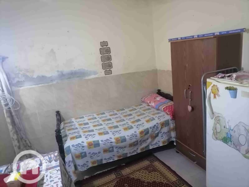 Furnished studio in Maadi near the Maadi Metro and Midan Al-Ittihad, ground floor, bedroom, bathroom, small kitchen - Mehr