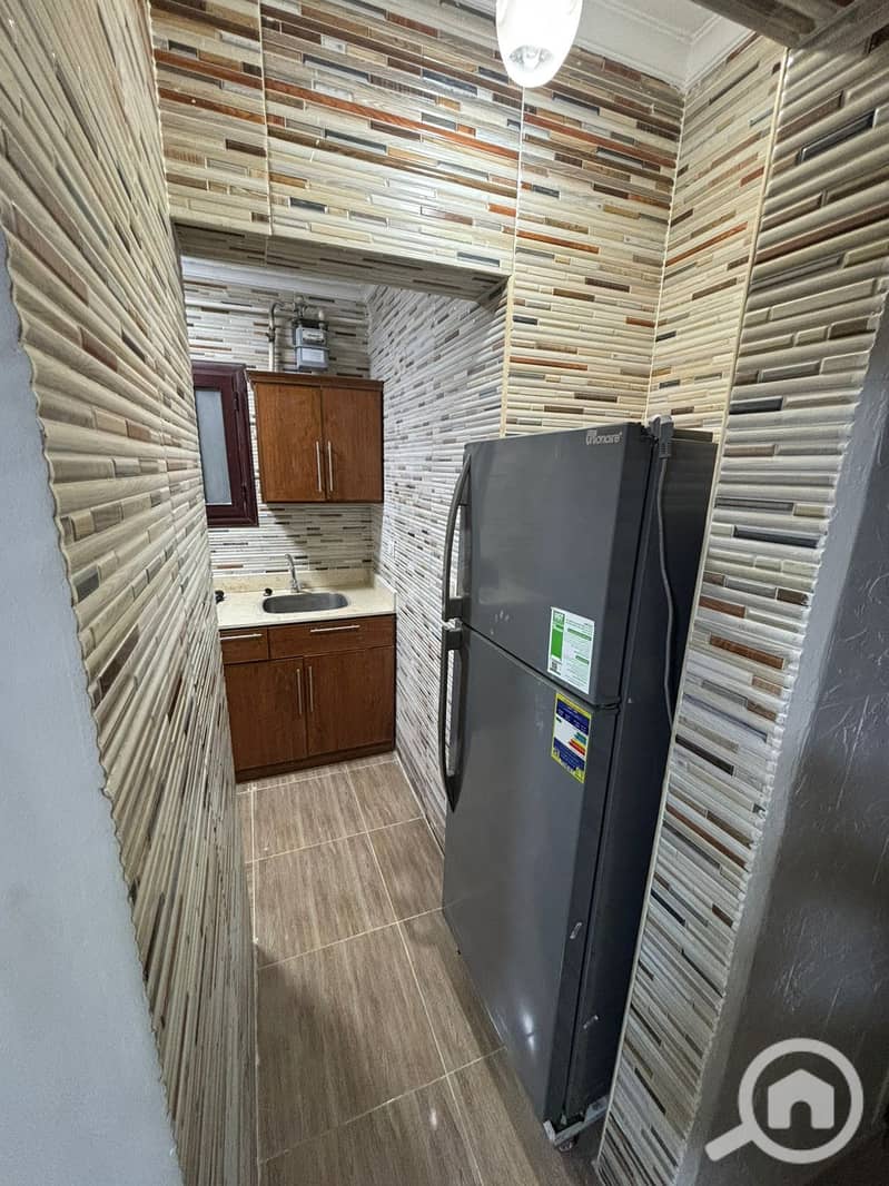Furnished apartment with air conditioning in Sheikh Zayed near Idris Compound - Mehr