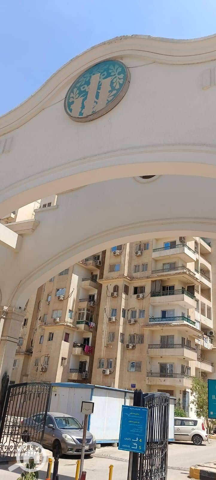 Apartment for rent in Baron City compound on the Ring Road in Maadi, super lux finishing, two rooms, reception, bathroom, and kitchen, area of 90 meters. - Widok 4