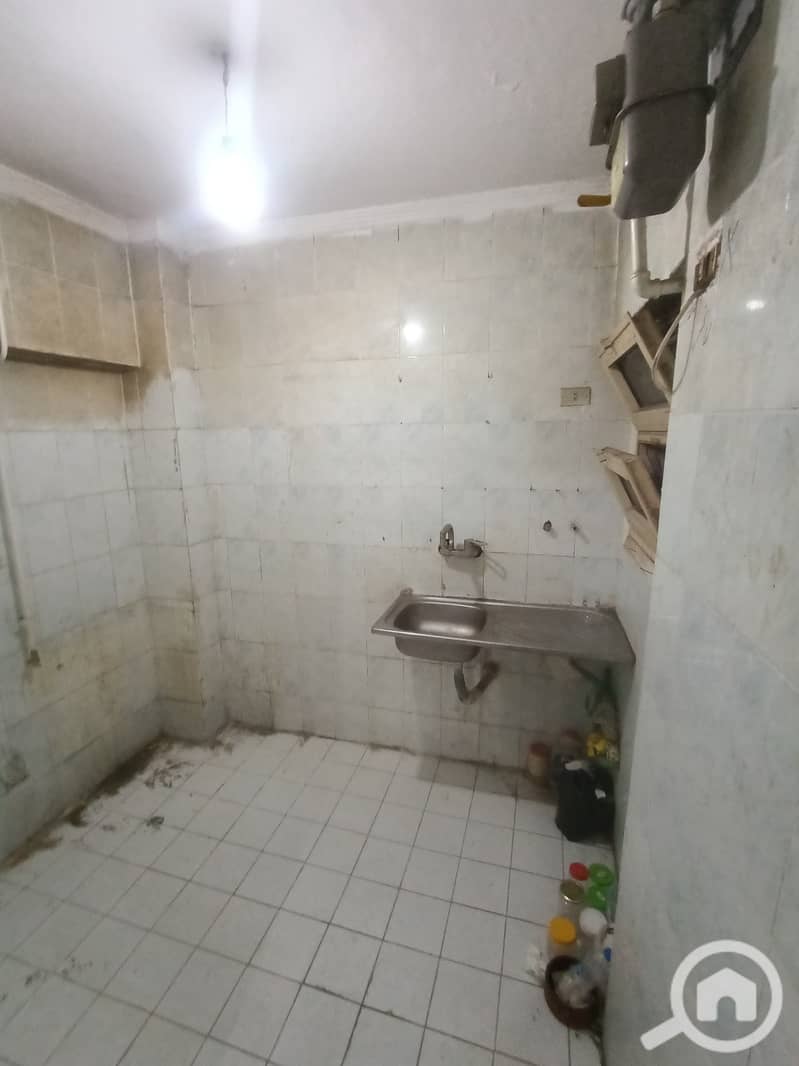 Apartment for sale in the city of Abad Al-Rahman on the Maadi ring road behind the Al-Said Club in Katameya, with an area of 84 meters, two rooms, a reception, a bathroom, and a kitchen in semi-finishing. - Ansicht 6
