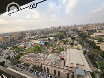 3 Bedroom Flat for Sale in Mohandessin, Giza - 91407. jpg