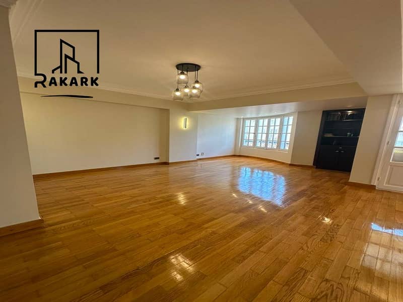 Furnished apartment for rent in Sheraton in the Ministers' Square, 130 sqm – pohled 2