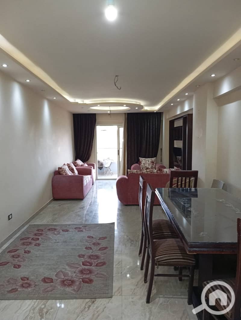 Believe it or not, a furnished apartment for annual rent in the most luxurious locations of Al-Saraya, a few steps from the beach and Al-Mahrousa. – pohled 5