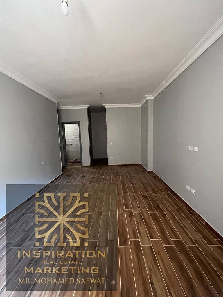premium living opportunity! A luxurious, brand-new apartment (First Inhabitant) is available for rent in a prime location at South Lotus, Fifth Settl - Aanzicht 5