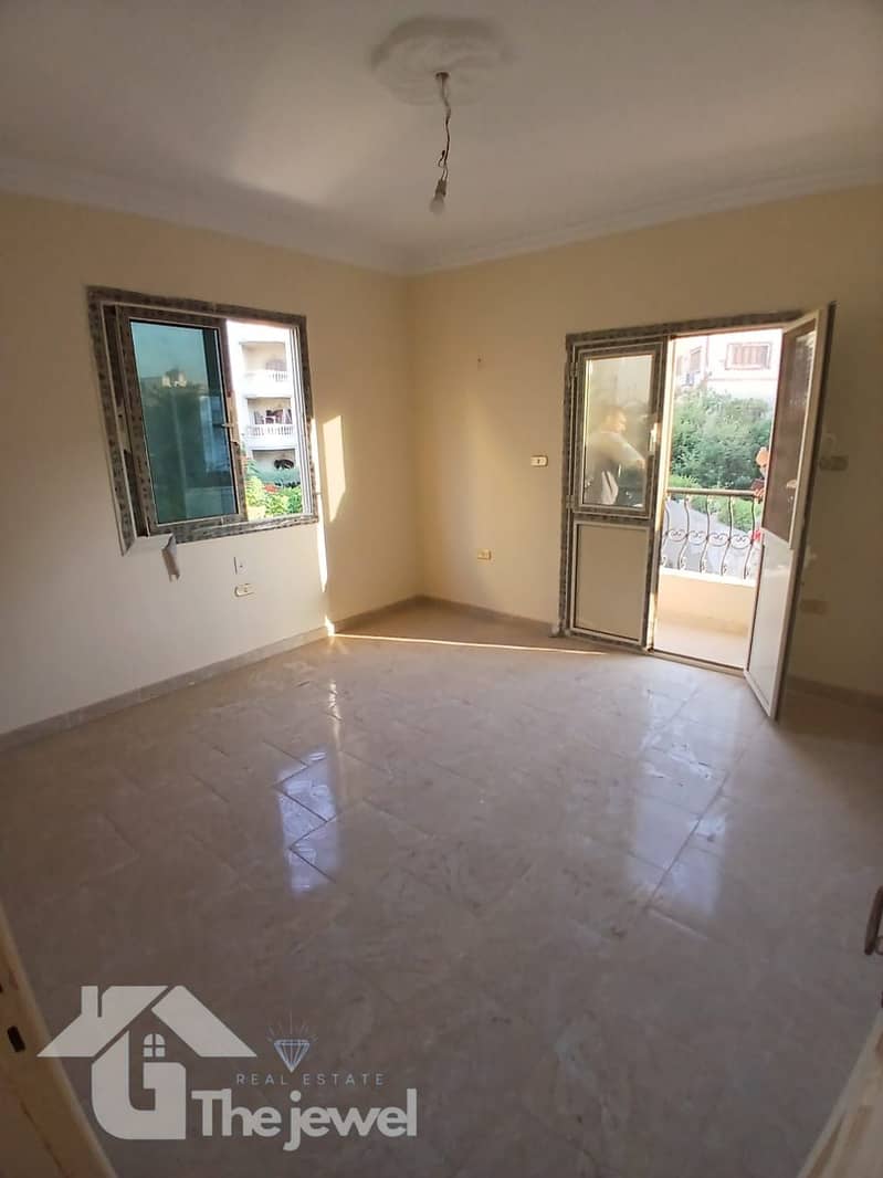 Apartment for Rent | 1st Floor | Luxury Finishing | Master Bedroom | First Occupancy | Amn Al-Aam Compound | First Settlement - Bild 2