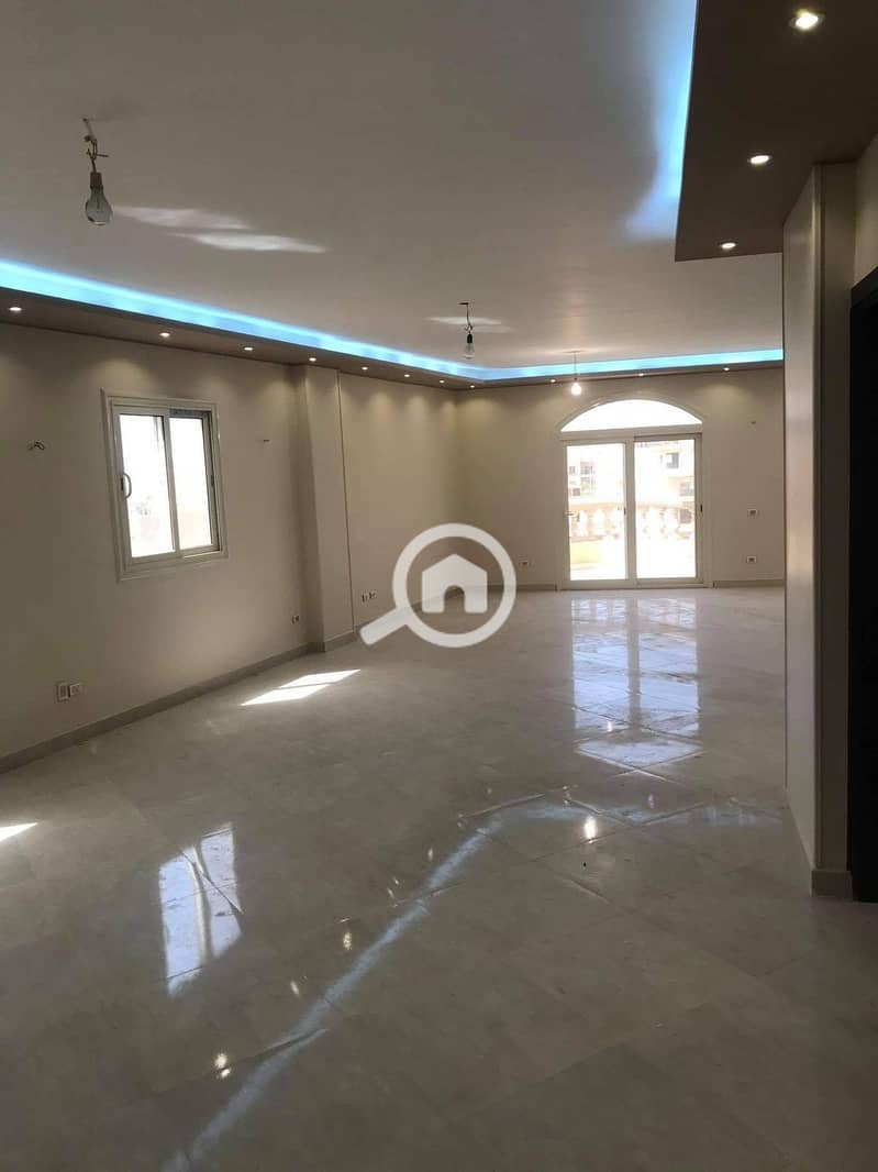 Apartment for rent in Al Yasmin 2, First Settlement, near Mustafa Kamel Axis, 250 meters, fully north-facing, garden view, natural gas - Widok 5