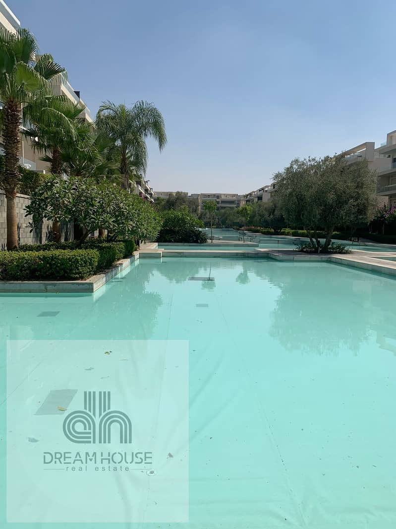 Apartment with Private Garden for Sale in Lake View Compound New Cairo - Widok 2