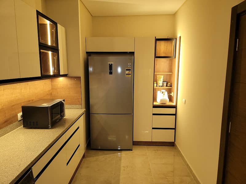 Fully finished Apartment Next to the AUC New Cairo in 90 Aveneu - Widok 4