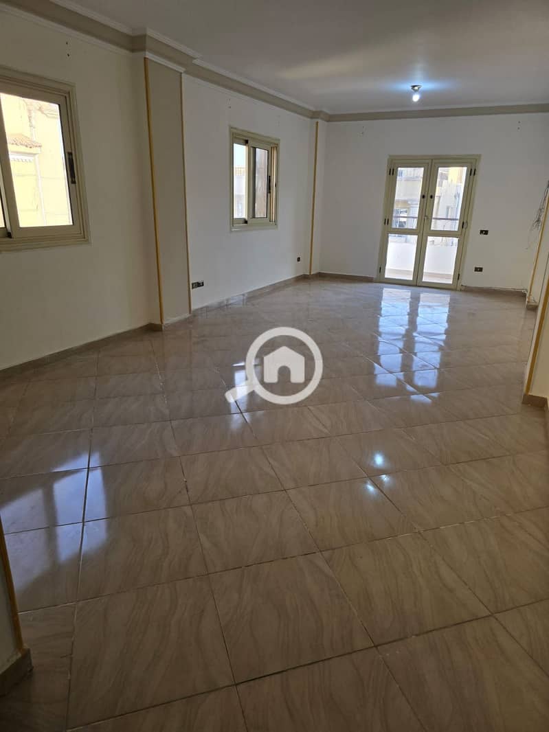 Apartment for rent with kitchen in Sheikh Zayed District 5 - Aanzicht 2
