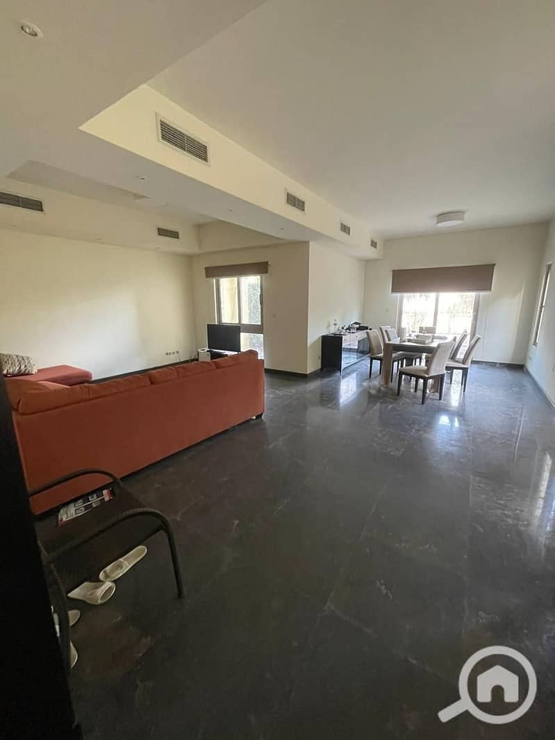 Furnished Twin House with Private Garden for Rent in Uptown Cairo – pohled 3