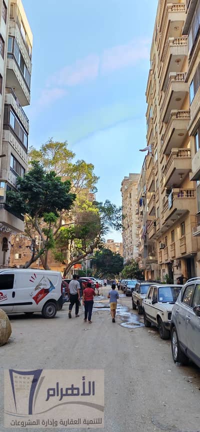 2 Bedroom Flat for Sale in Mohandessin, Giza - 731211257_1402054895119386_711312405518542293_n. jpeg 2 Bedroom Flat for Sale in Mohandessin, Giza - 731211257_1402054895119386_711312405518542293_n. jpeg