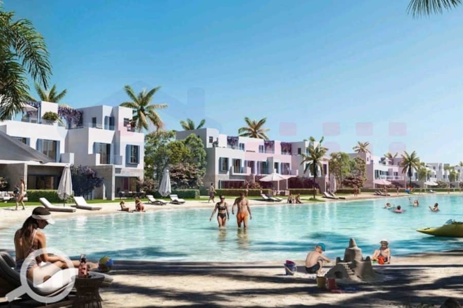 Townhouse Villa for Sale (Building Area 275 sq m + 75 sq m Roof) Ras El Hekma (Directly on the Lagoon) - Ansicht 2