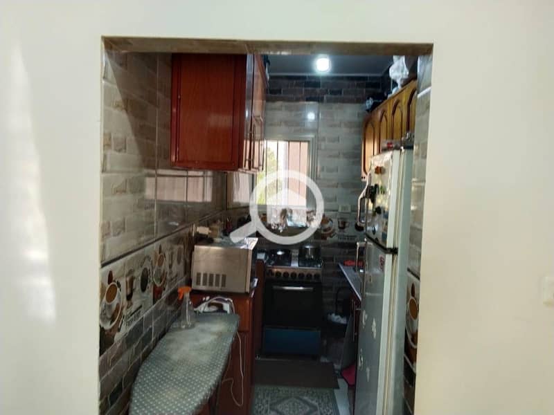 Apartment for sale near Al-Shorouk General Hospital in Al-Shorouk City - Więcej