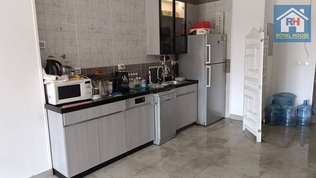 100 sqm apartment for sale in Celia by Talaat Moustafa, New Capital, super lux finishing, open view, fully furnished and ready to move in. - Widok 5