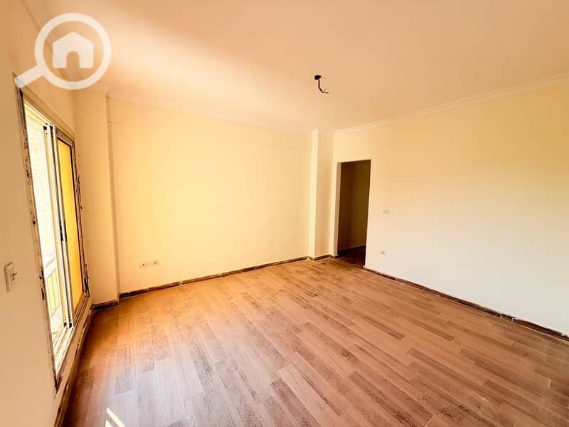 Ap. 170m for Sale Wide Garden View in combound wesal - Meer